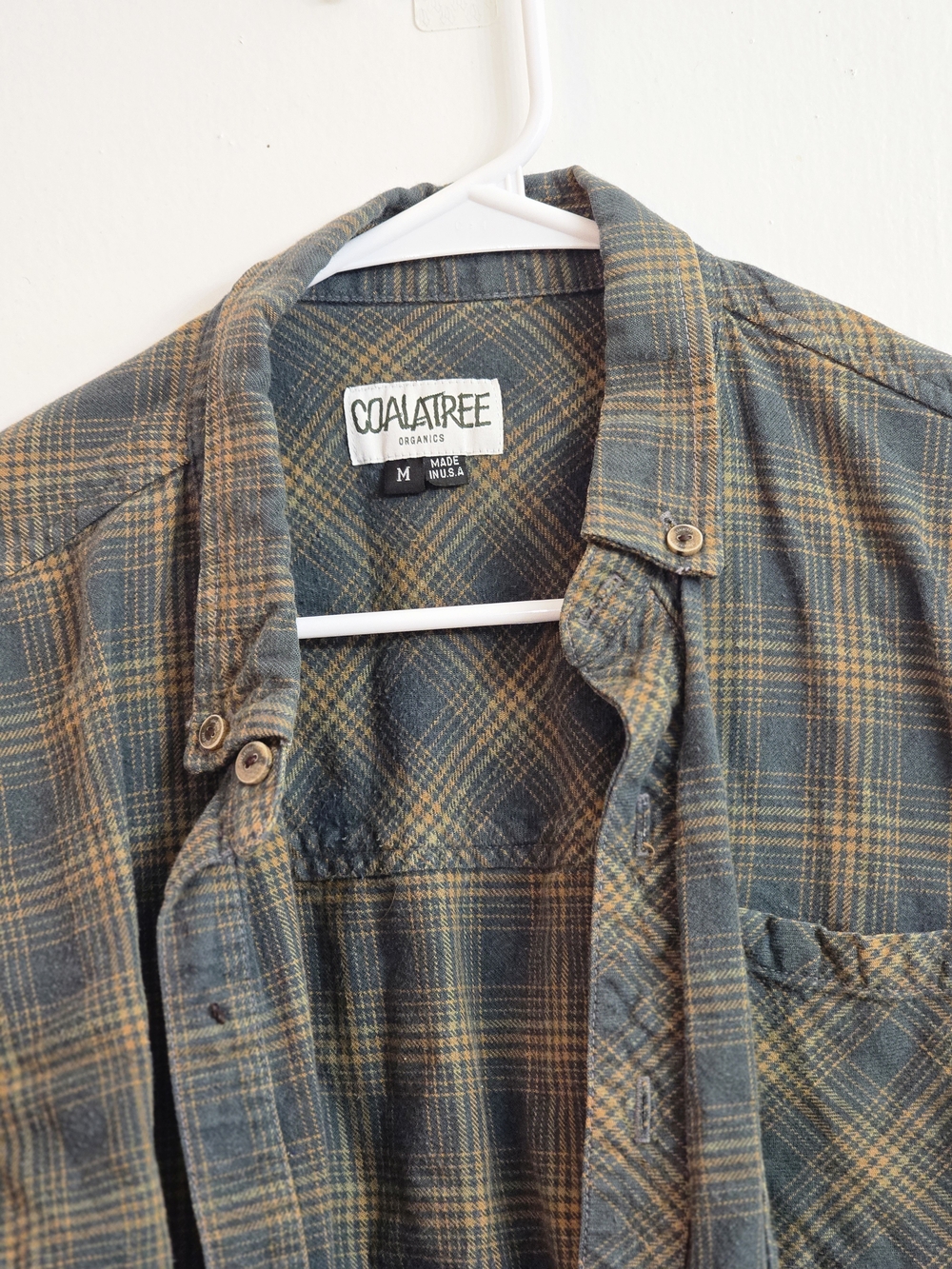Coalatree Organics Plaid Flannel Shirt - Made in USA - Men's Medium